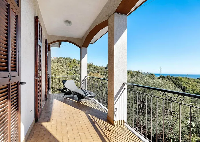 Cristina - Vista Mare * Boissano