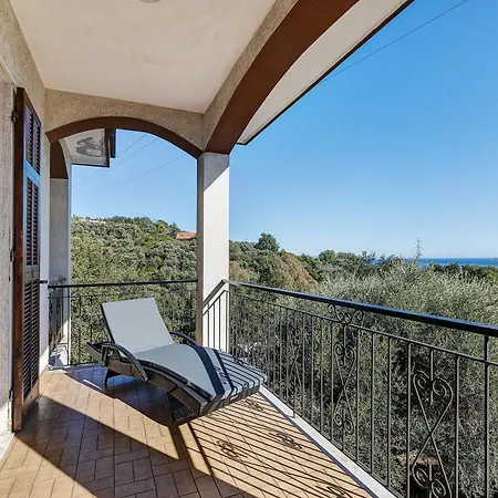 Cristina - Vista Mare